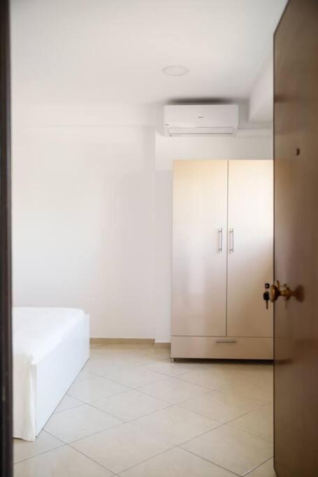 Cozy Apartment Near Airport Коропіон Екстер'єр фото