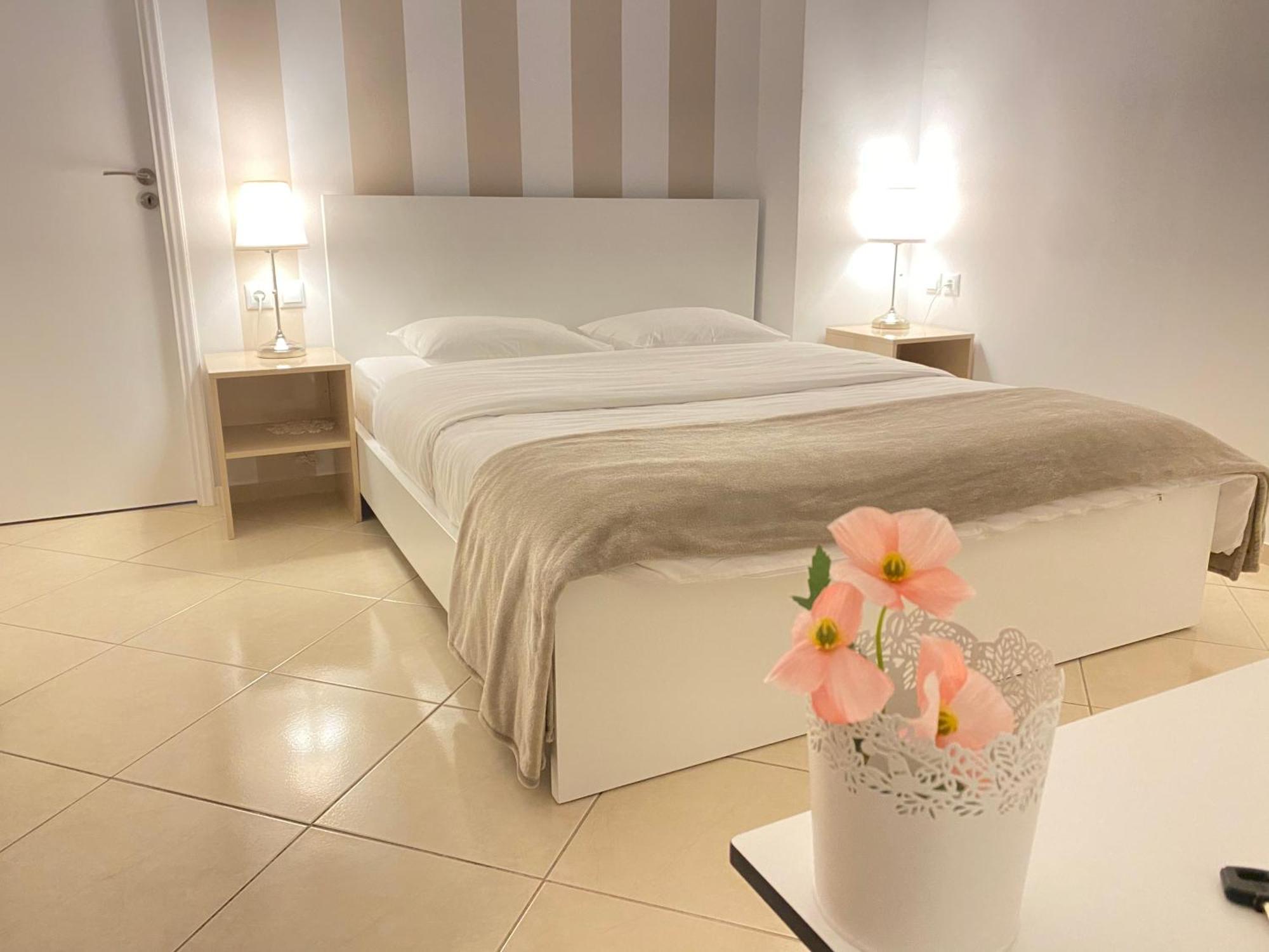 Cozy Apartment Near Airport Коропіон Екстер'єр фото